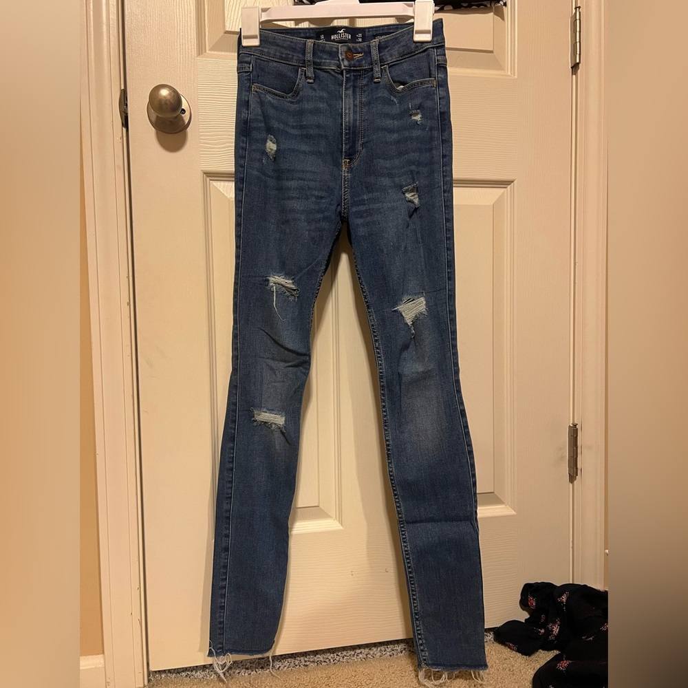 Hollister ultra high rise super skinny jeans